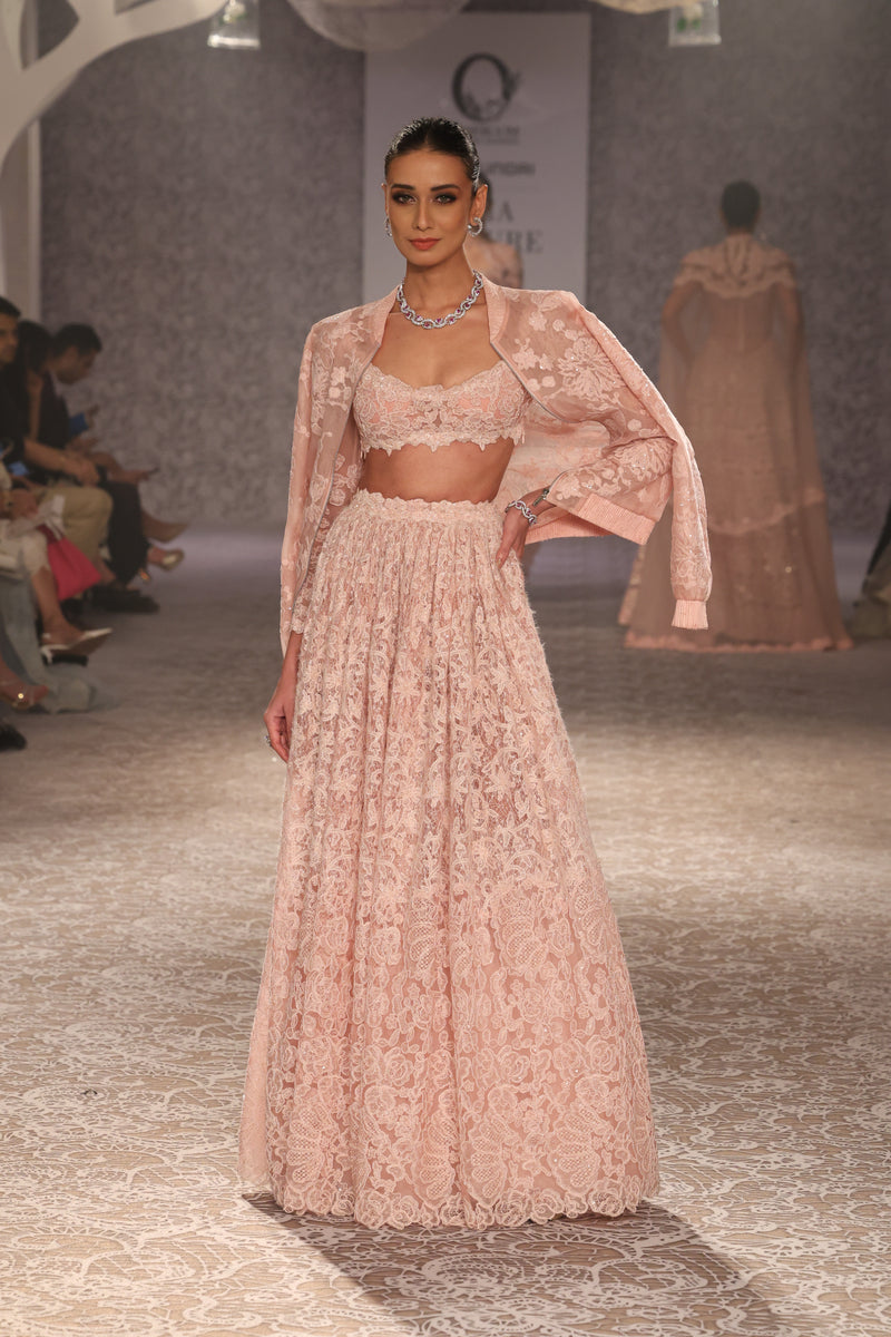Blush Urban Chic