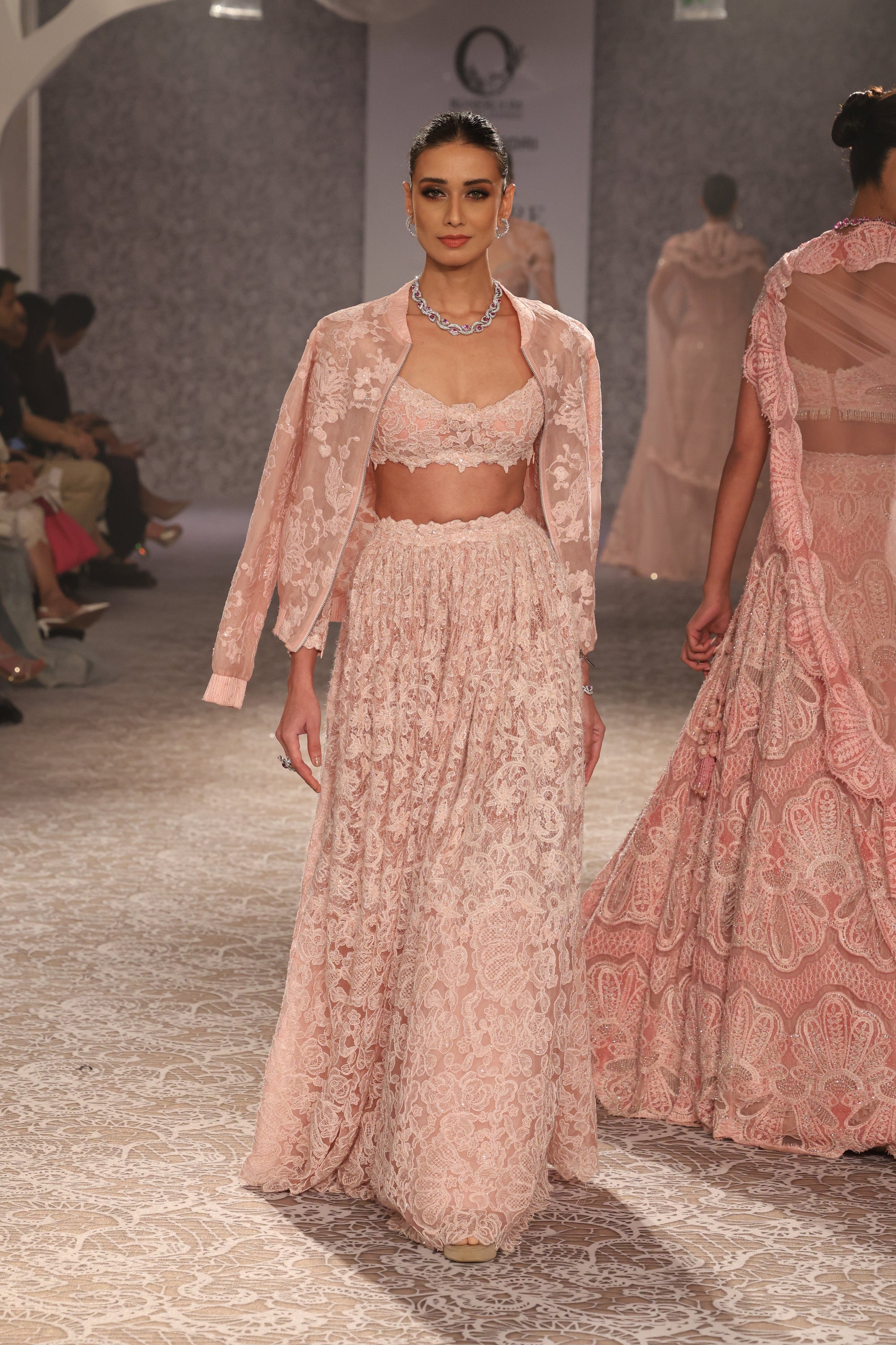 Blush Urban Chic