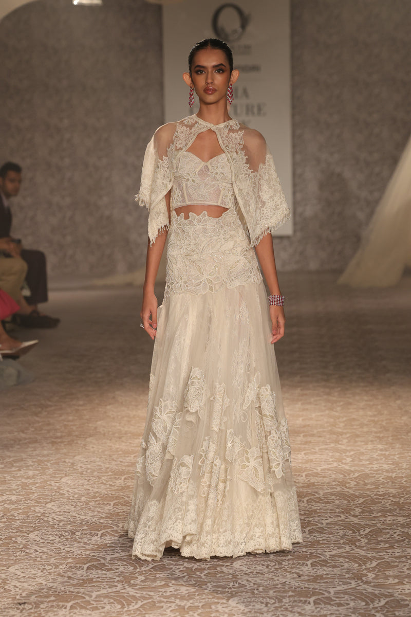 Moonlace
