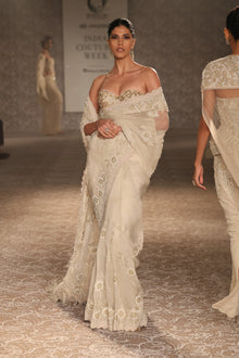 The Aurora Sari