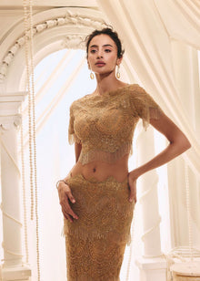 Gilded Poise