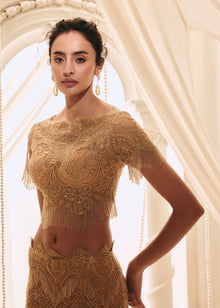 Gilded Poise
